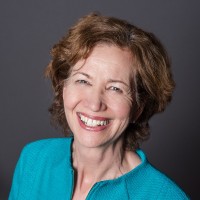 Marianne Udow-Phillips headshot