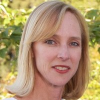 Nicole Rubin headshot