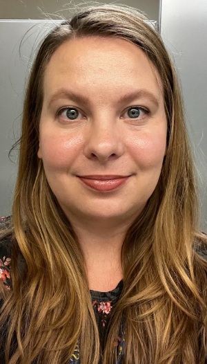 Abbi Crowder headshot